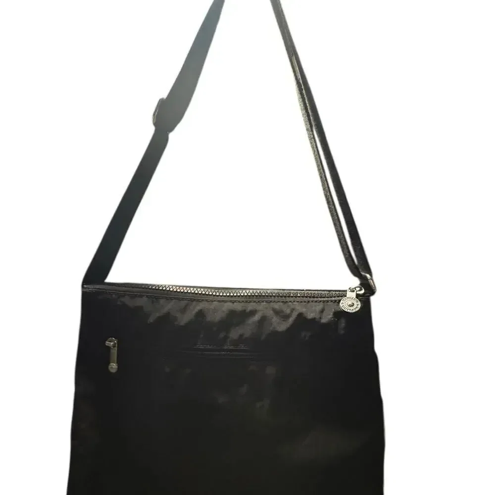 Kipling black messenger
